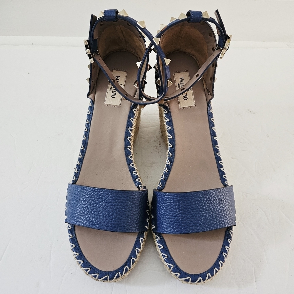 NEW Valentino Garavani Rockstud Strappy Espadrille Wedge Sandals Size EU 41 - Picture 3 of 9